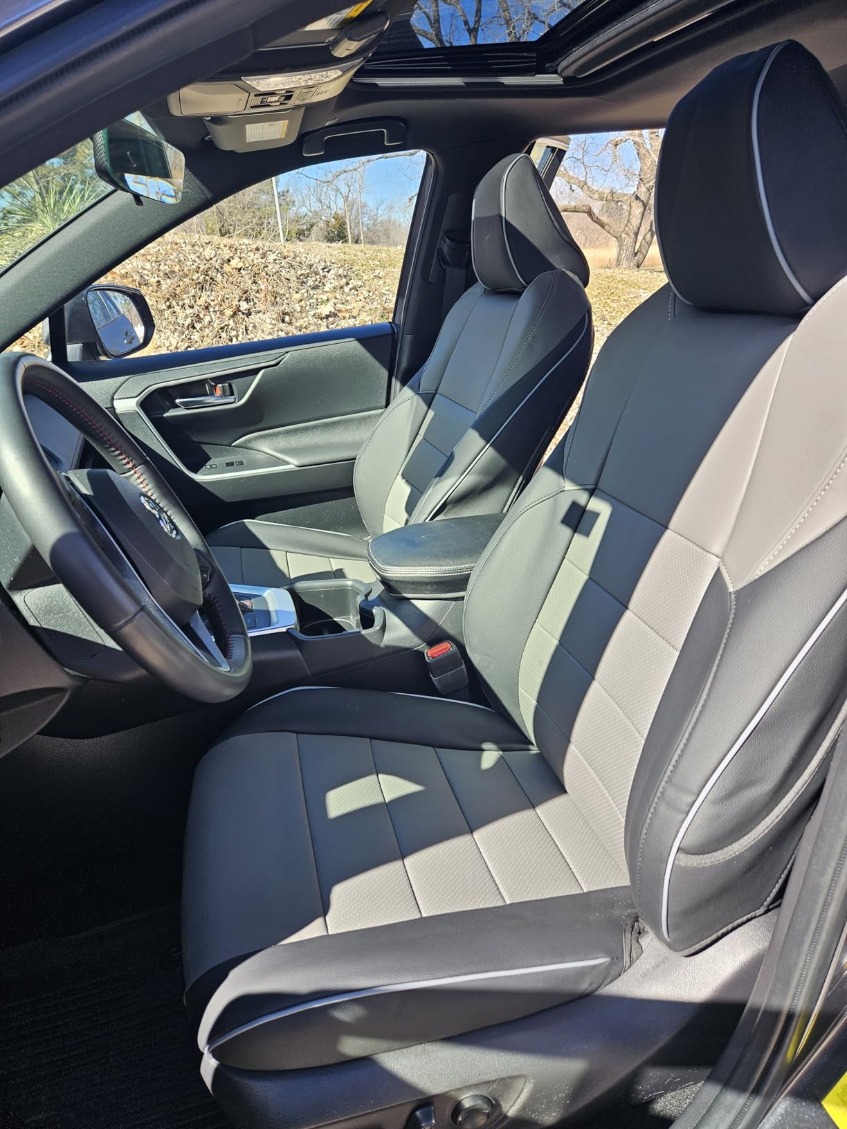 EKR Rav4 Seat Covers Custom Fit for Toyota Rav4(Gasoline) 2019 2020 2021 2022 2023 2024 2025 LE/XLE/XLE Premium/Limited,Leather Car Seat Cover Full Set for SUV,Faux Leather(Black) customer photo 2