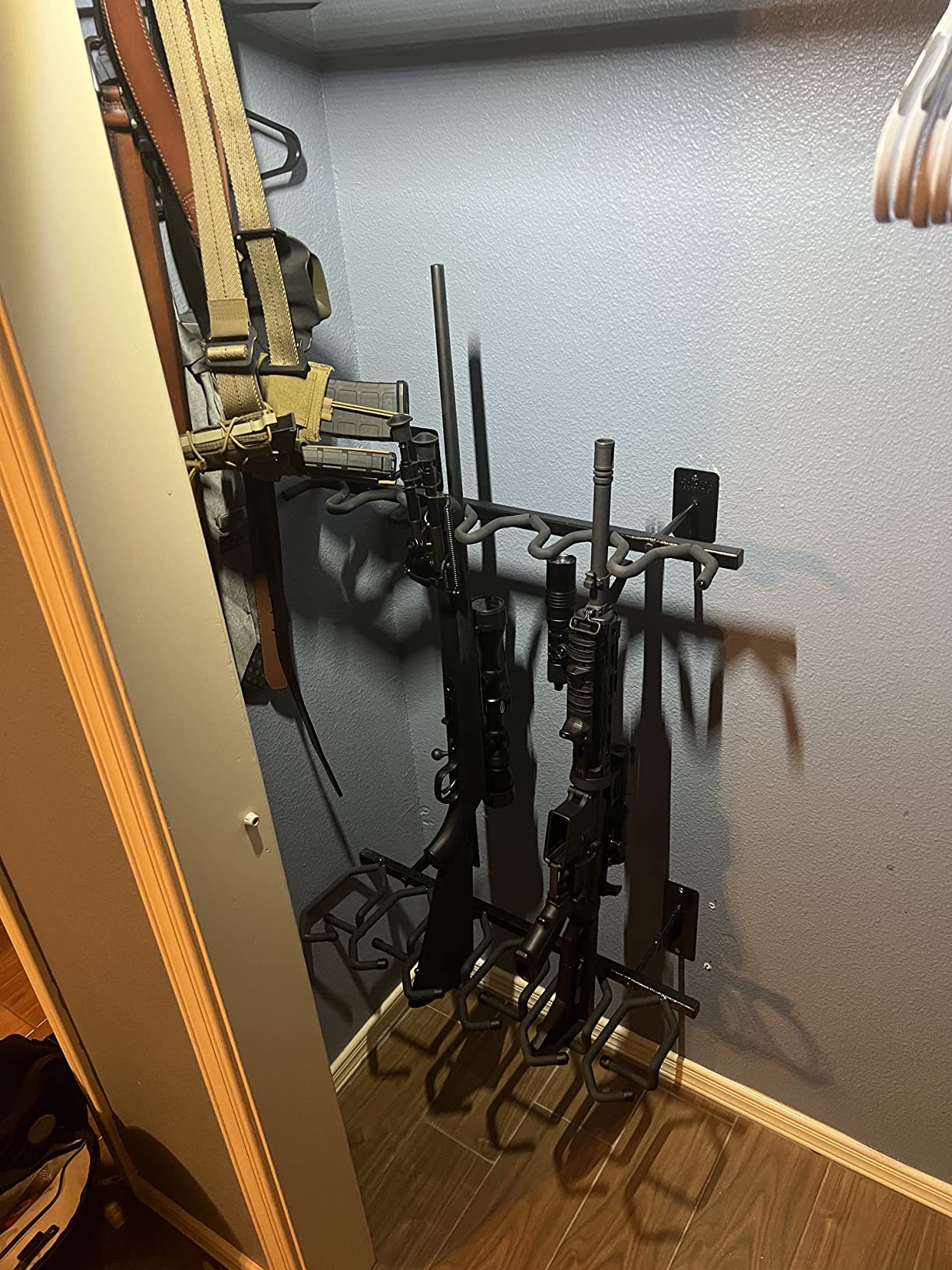 Hold Up Displays - Gun Rack and Rifle Storage Holds 6 Winchester Remington Ruger Firearms and More - Heavy Duty Steel - Made in The USA customer photo 1
