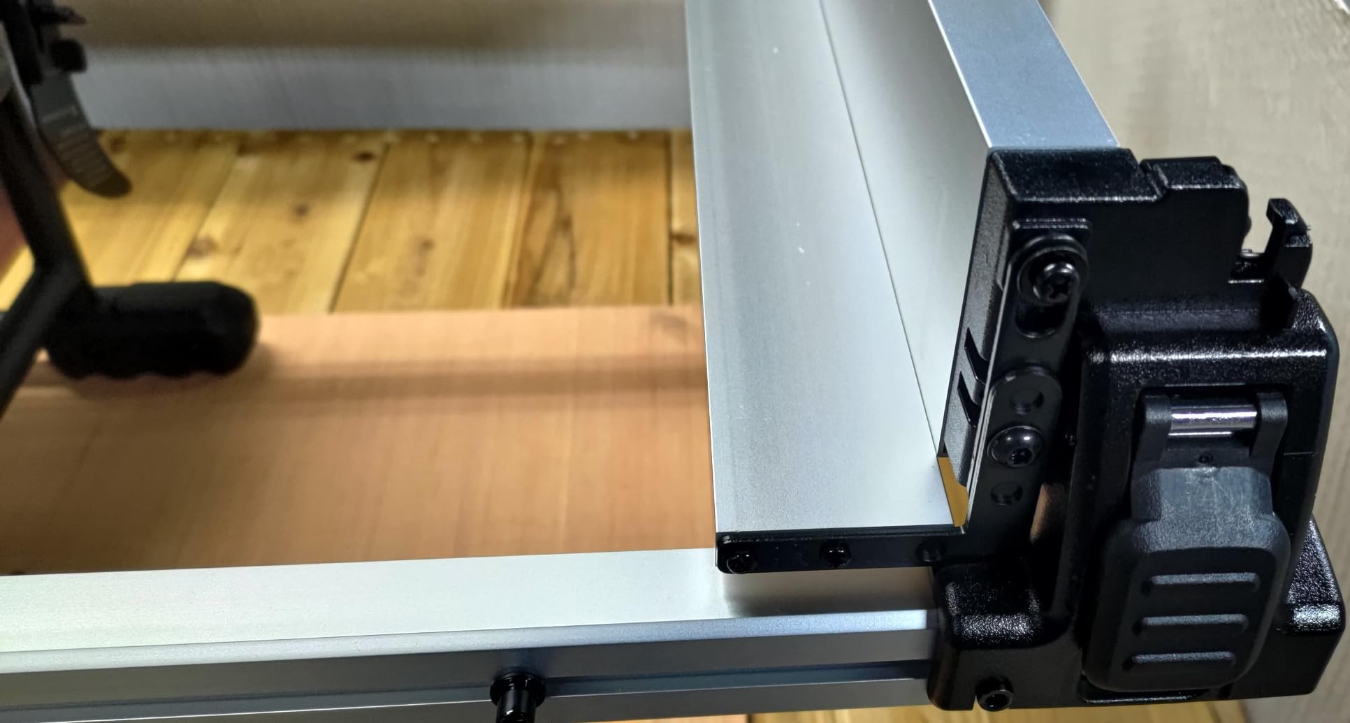 DEWALT 15 Amp 8-1/4 in. Compact Portable Jobsite Table Saw (DWE7485) customer photo 1