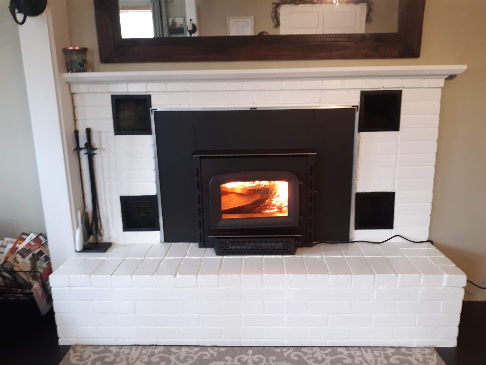 Ashley Hearth AW1820E 1,200 Sq. Ft. Wood Stove Insert, Black customer photo 2