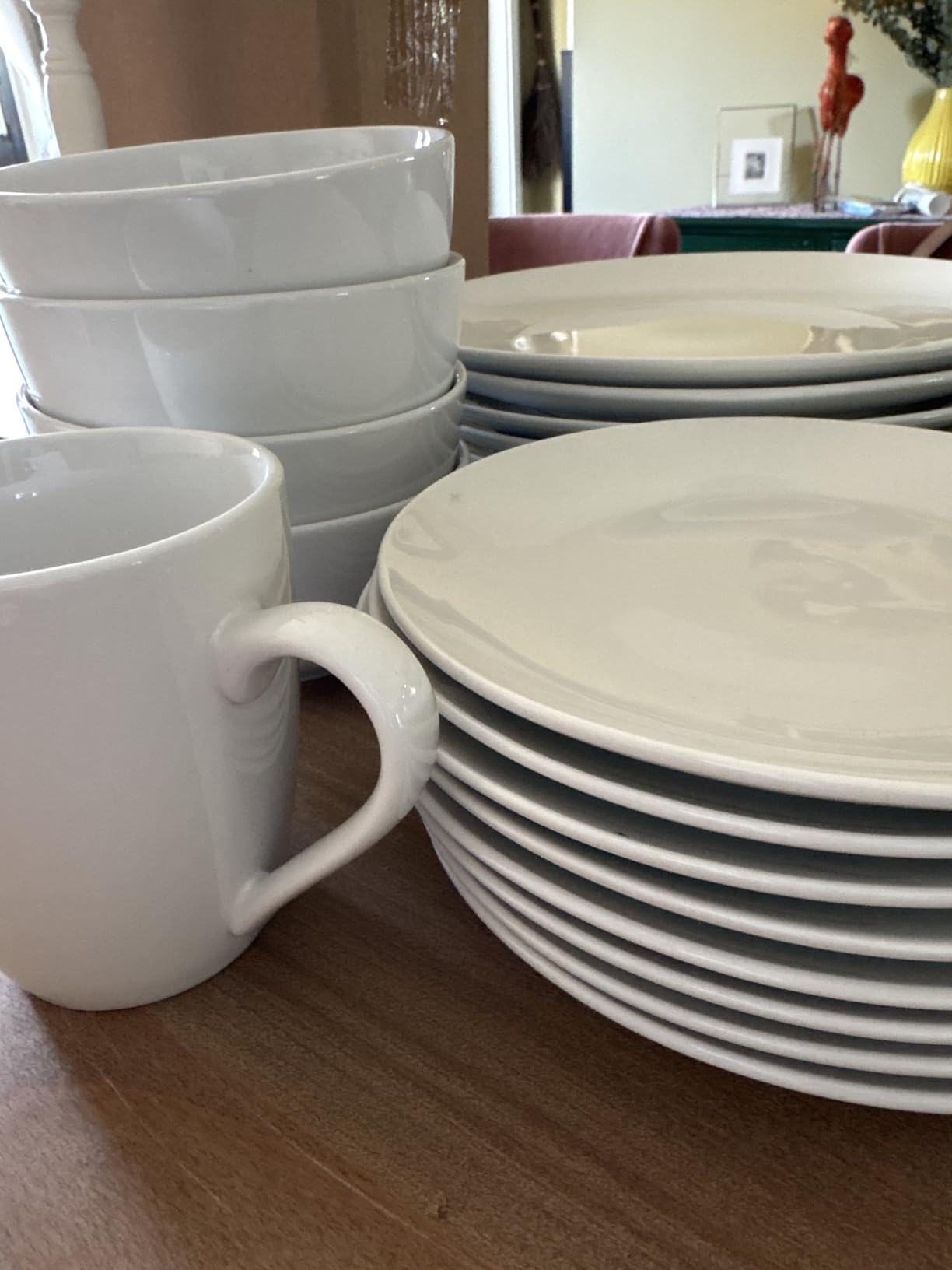 Zulay Kitchen Luna Plates and Bowls Sets, 16 Piece Modern Porcelain Dish Set for 4, Chip and Scratch Resistant Square Dinnerware Set, Microwave and Dishwasher Safe, Pearl White customer photo 1
