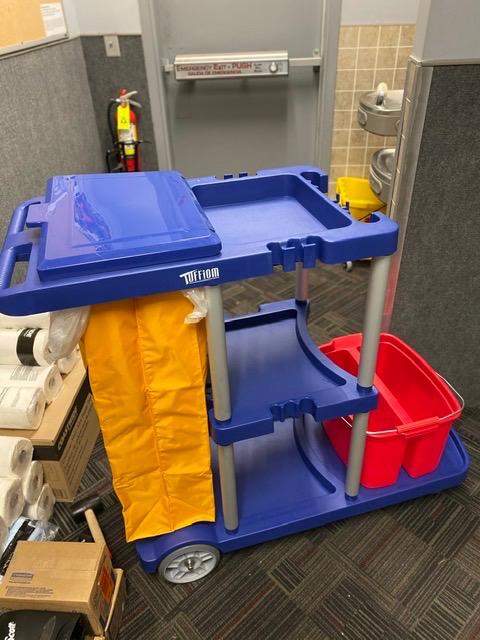 TUFFIOM Extra Large Commercial Traditional Cleaning Janitorial 3-Shelf Cart, 500 Lbs Capacity Housekeeping Cart, 42.5 in L x 18.7 in W x 37.6 in H, Wheeled with 22 Gallon Yellow VinylBag Cover w Lid, Black customer photo 2