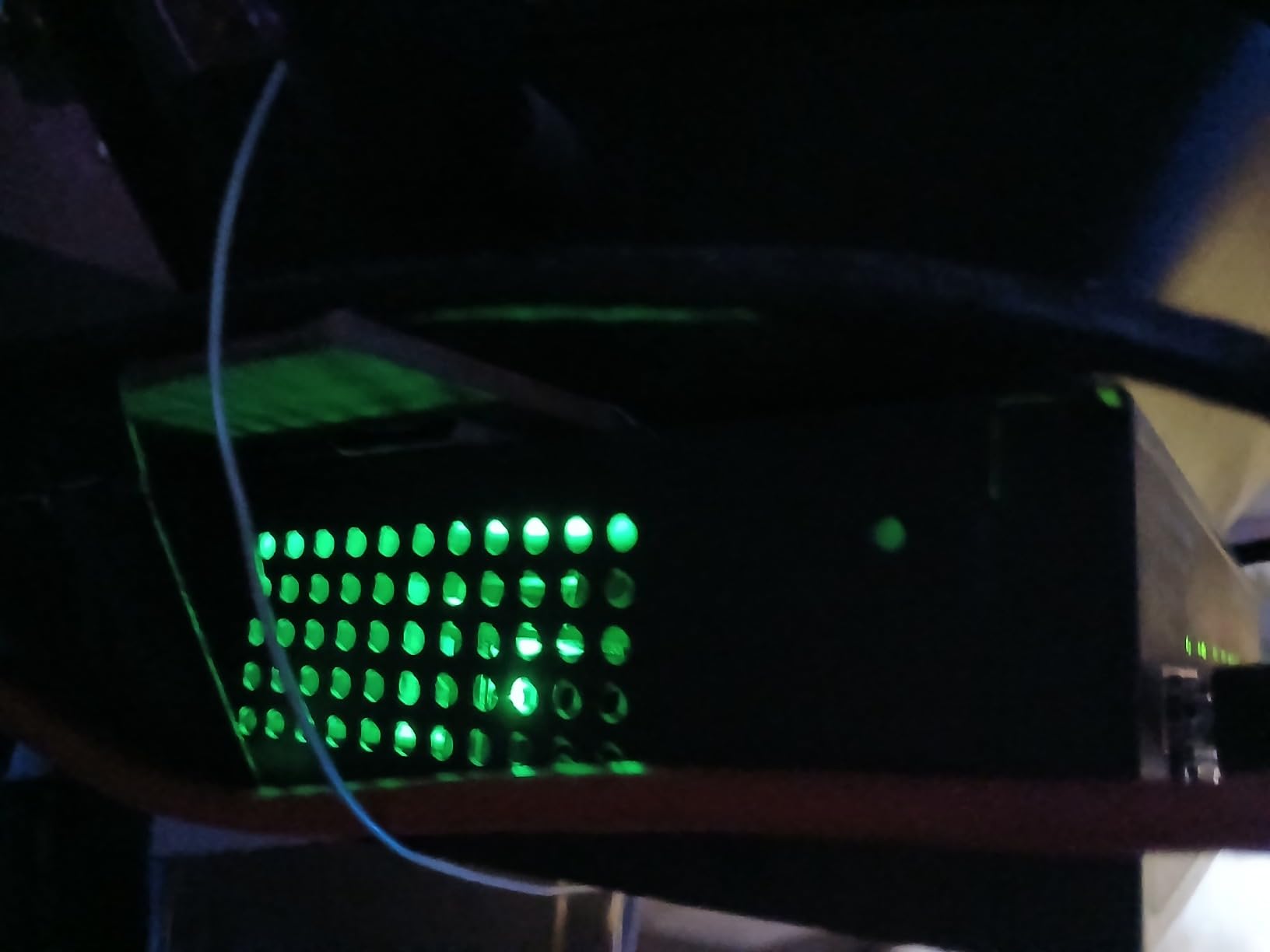 8 Port Gigabit PoE Switch with 2 Gigabit Uplink, 120W Built-in Power, 802.3af/at Compliant, Managed PoE+ Switch Support VLAN, QoS, Fanless Metal, Plug and Play(Desktop/Wall Mount) customer photo 1