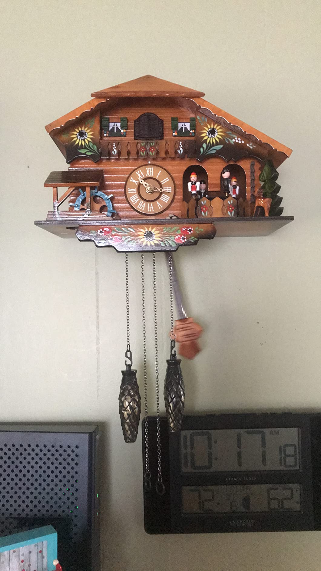 Kintrot Cuckoo Clock Pendulum Quartz Wall Clock Black Forest House Home Decor customer photo 1