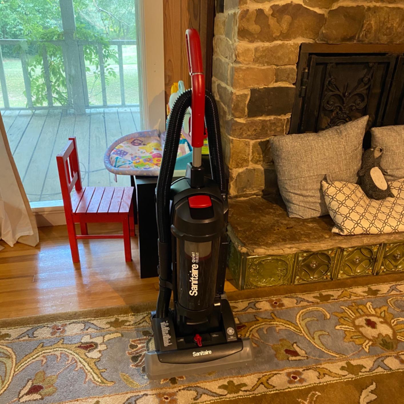 Sanitaire Force Upright Commercial Vacuum SC5845D, Black customer photo 2