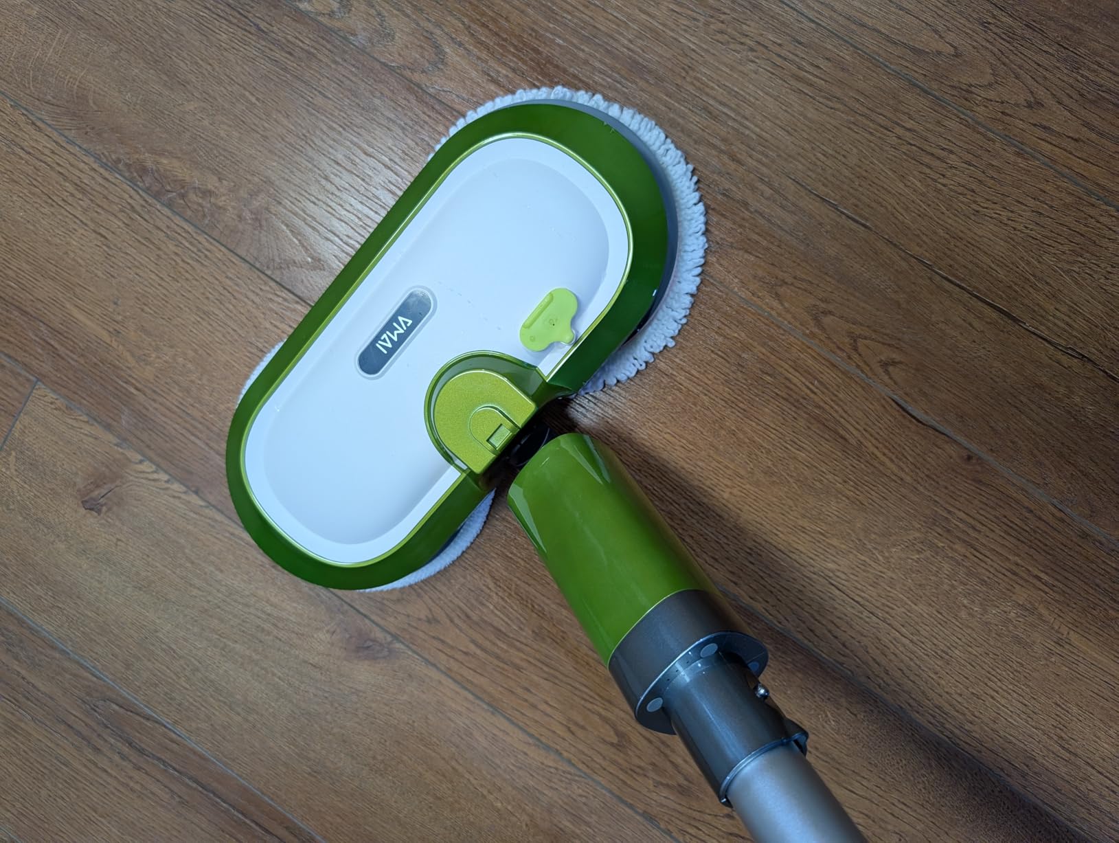 VMAI Cordless Electric Mop with Water Spray & Detachable Battery, Rechargeable Floor Spin Mop & Scrubber with LED Headlights, Washable Pads, Lightweight for Hardwood Tile Marble Floor Cleaning customer photo 2