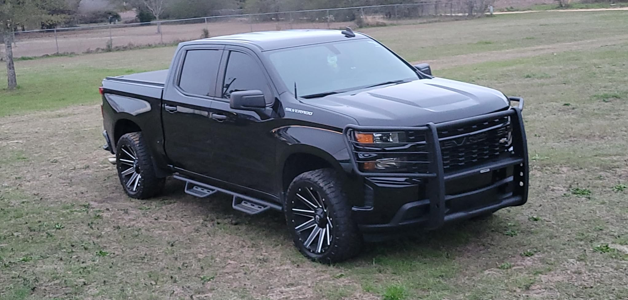 Go Rhino 3100 Series Center Grill & Brush Guard | Mild Steel, Textured Black | 3176MT | Fits 2019-2021 Chevrolet Silverado 1500; 2022 Chevrolet Silverado 1500 LTD customer photo 1