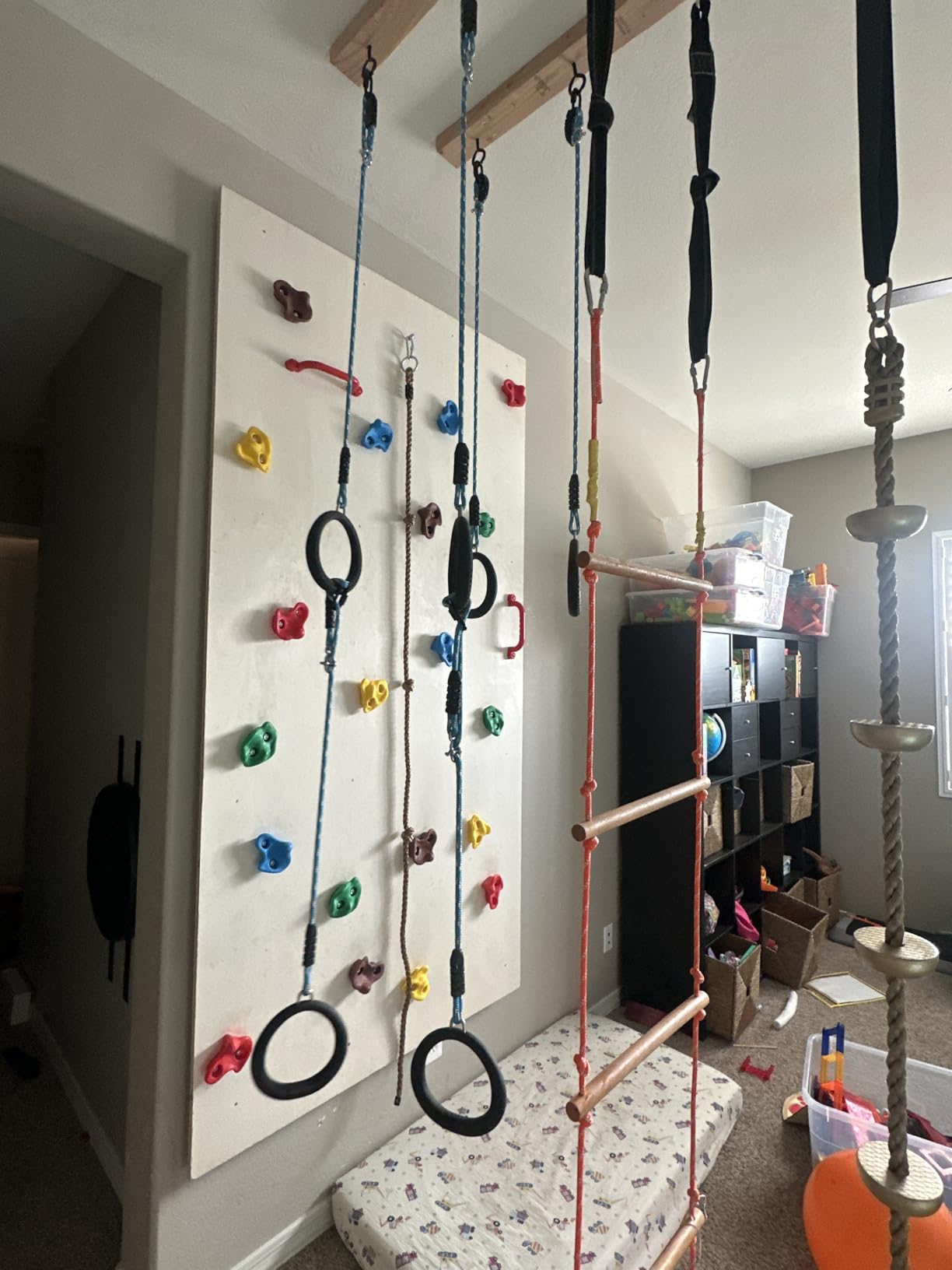 SELEWARE Trapeze Swing Rings, Gymnastics Rings for Swingset | Non Slip Grip, Outdoor Play, Gymnastics Training and Ninja Warrior Courses customer photo 1