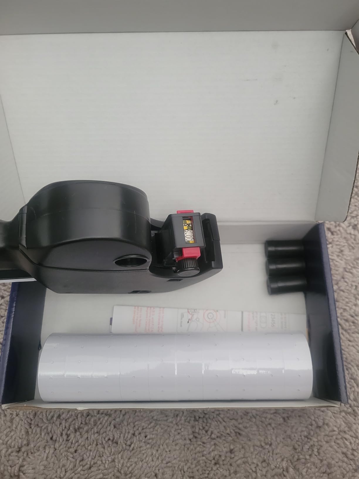 KPX MX5500 Pricing Tag Gun with 5500 pcs White Label Gun Stickers & 3 Extra Inker Rollers, Pricing Label Gun, 8 Digits Retail Pricing Gun and Labels for Grocery Store, Food (Blue) customer photo 2