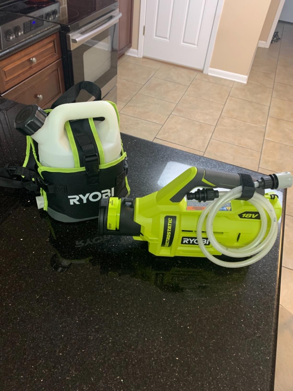RYOBI ONEAND 18V Cordless ELECTROSTATIC 1 GAL. Sprayer KIT with 2 2.0 AH Batteries and 1 CHA customer photo 1
