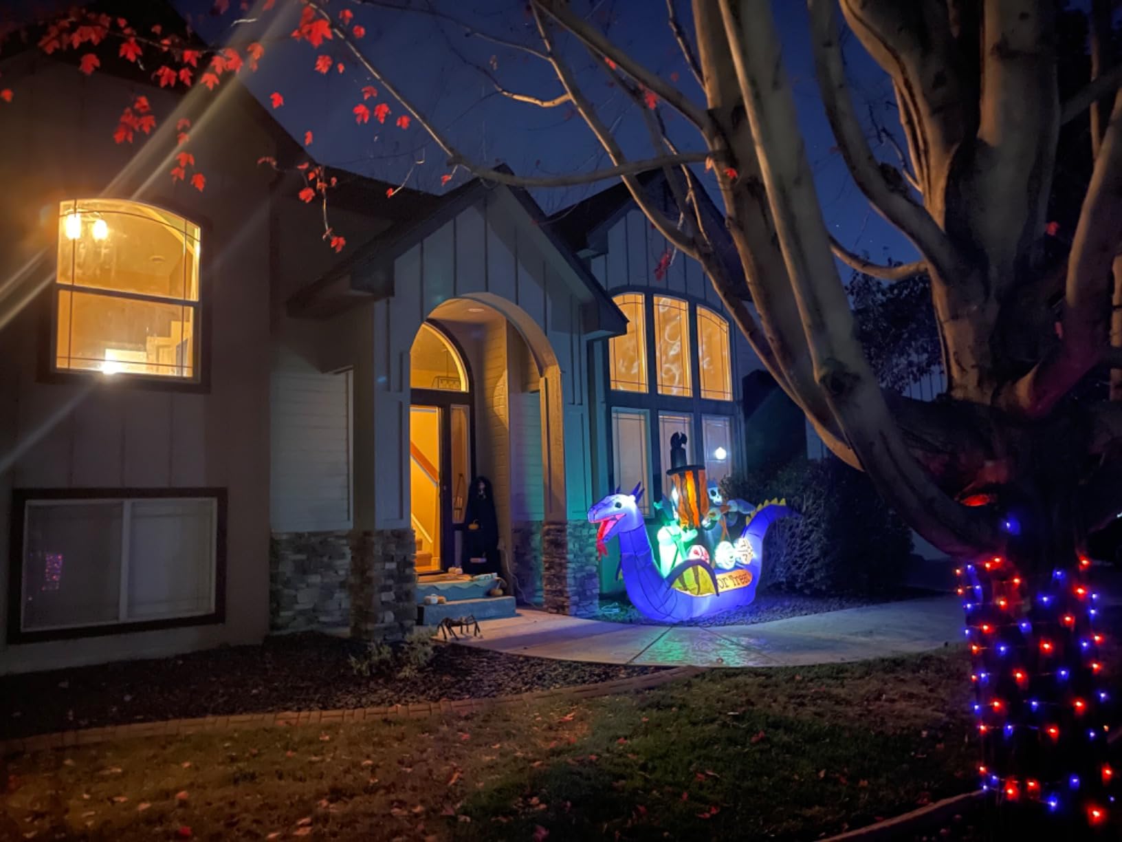 Haunted Hill Farm Life-Size Scary Poseable Talking Witch, Halloween Animatronic with Touch Activated Lights and Sound, Battery Operated Indoor or Covered Outdoor Halloween Decorations, Halloween Prop customer photo 2