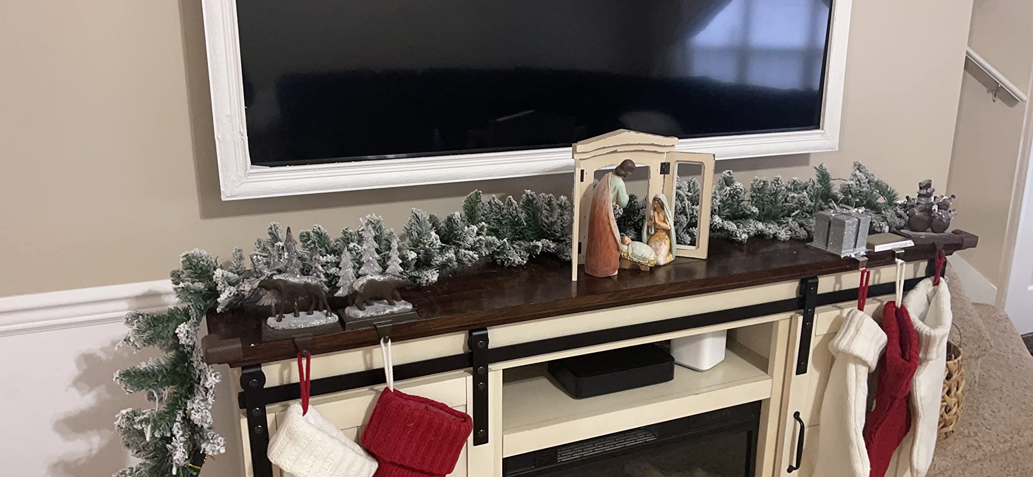 Glitzhome 9ft Christmas Garland for Mantle, Pre-Lit Snow Flocked Christmas Garland with Warm White LED Lights and Timer for Fireplace, Dining Table, Stairs Christmas Decoration customer photo 2