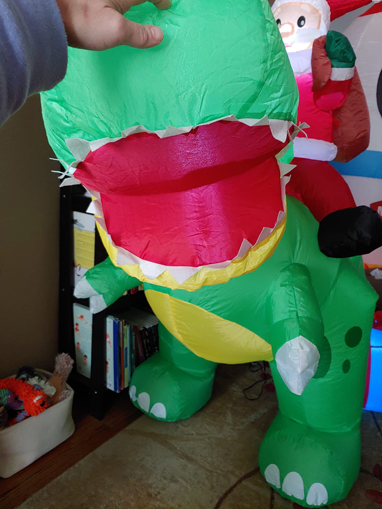 Joiedomi 6 FT Long Christmas Inflatable Dinosaur Outdoor Decoration, Inflatable Santa Riding Dinosaur with Build-in LEDs, Christmas Blow Up Yard Decoration for Xmas Party Garden Lawn Winter Décor customer photo 2