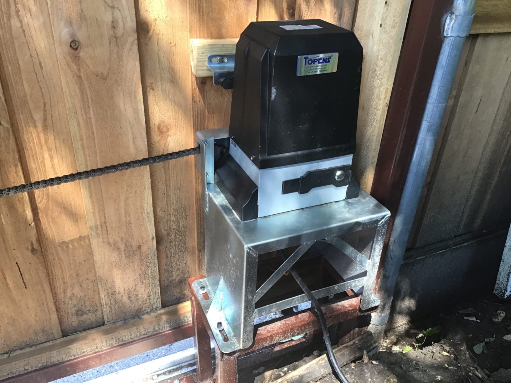 TOPENS CK2600 Automatic Sliding Gate Opener Chain Drive Industrial Commercial 1-1/4 HP Gate Motor for Heavy Driveway Slide Gates Up to 5700 Pounds customer photo 2