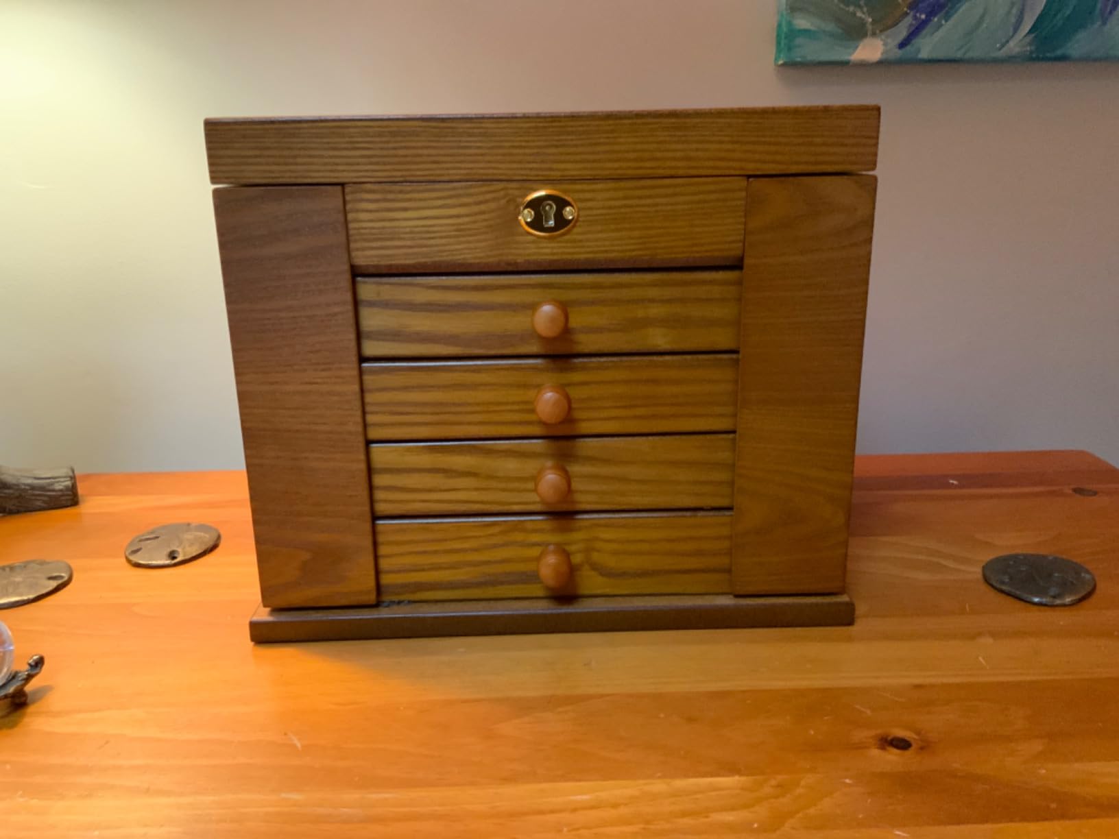 Changsuo Wooden Jewelry Box for Women, Organizer Box of Solid Wood with Lock and Key for Jewelries, Watches, Necklace, Ring, Lockable Storage Case (Dark Brown) customer photo 1