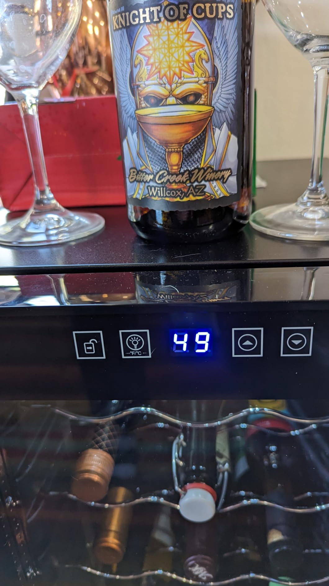 ROVSUN 18 Bottle Wine Fridge, Freestanding Compressor Wine Cooler Refrigerator, Beverage Wine Chiller with Digital Temperature Control & Double-layer Glass Door customer photo 1