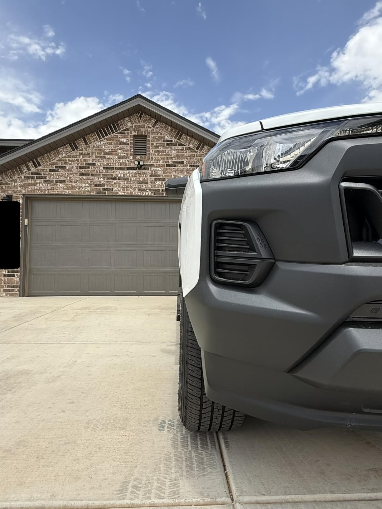 COMNOVA 6 Inches Running Boards & Steps Step Bars Compatible with 2019-2026 Chevy Silverado 1500, 2020-2026 Silverado/Sierra 2500HD 3500HD Crew Cab, A Pair Running Boards for Silverado Crew cab. customer photo 1