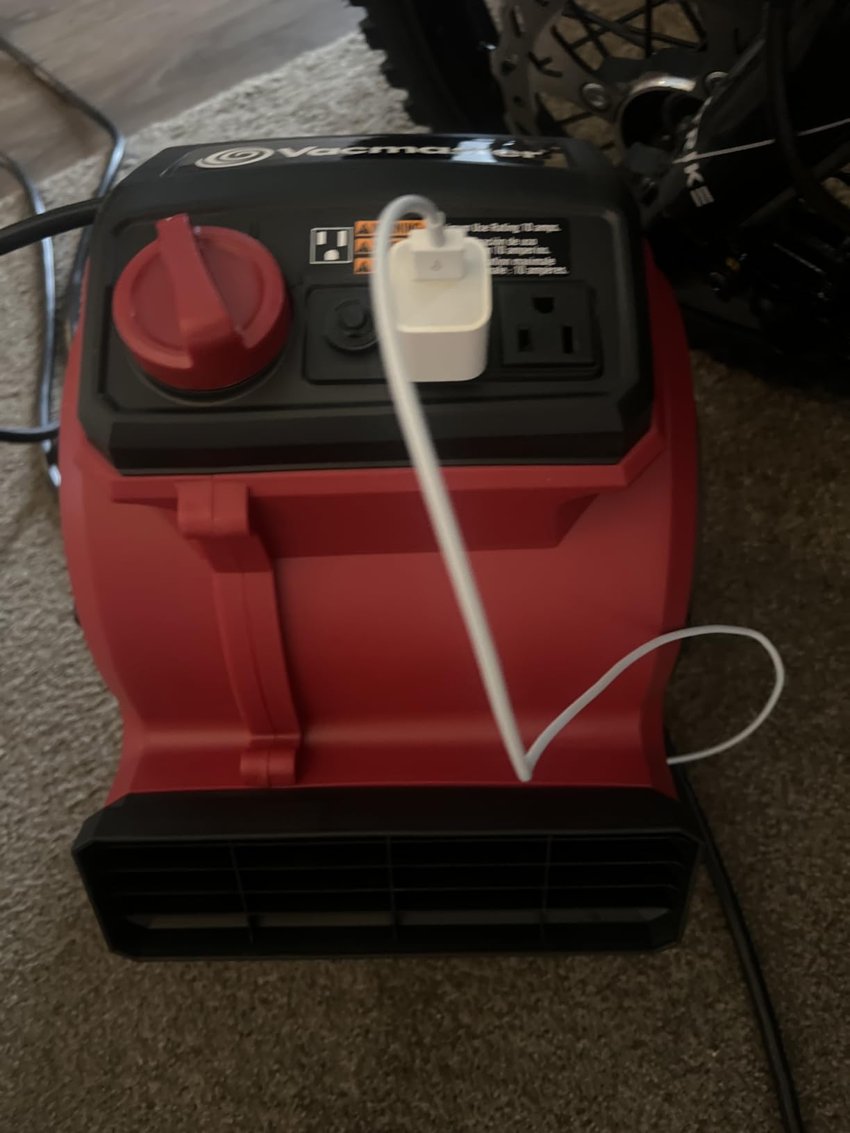 Vacmaster AM201 1101 Air Mover and Fitness Fan 550 CFM Drying and Cooling customer photo 1