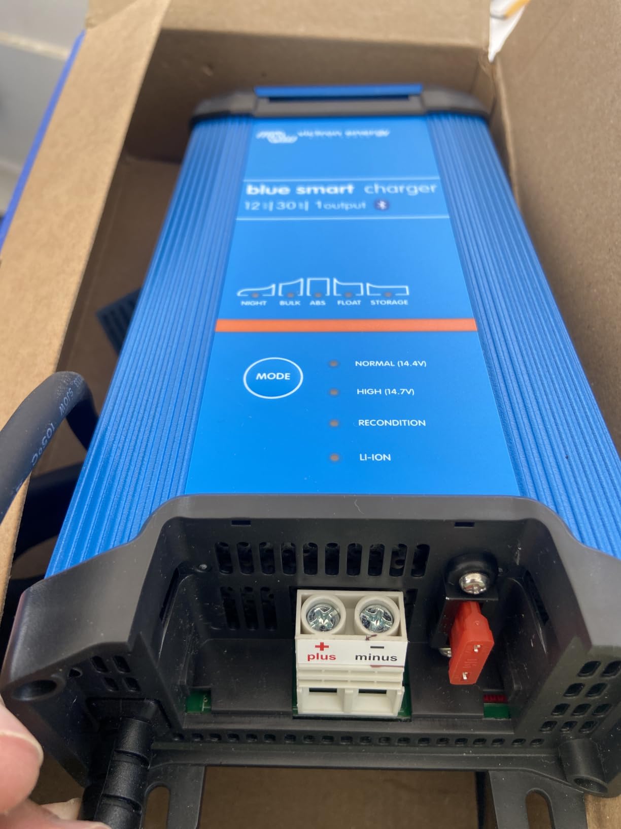 Victron Energy Blue Smart IP22 Smart Car Battery Charger 12V 30A | Float & Trickle Charger and Desulfator for Motorcycle, ATV, RV, Lithium and Deep Cycle Batteries customer photo 1