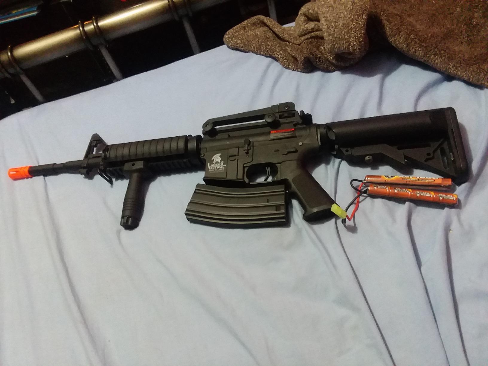 Lancer Tactical Gen 2 RIS Classic M4A1 AEG Airsoft Rifle with 9.6v Nimh Battery and Charger (1000 Rounds 0.20g BBS Included) customer photo 2