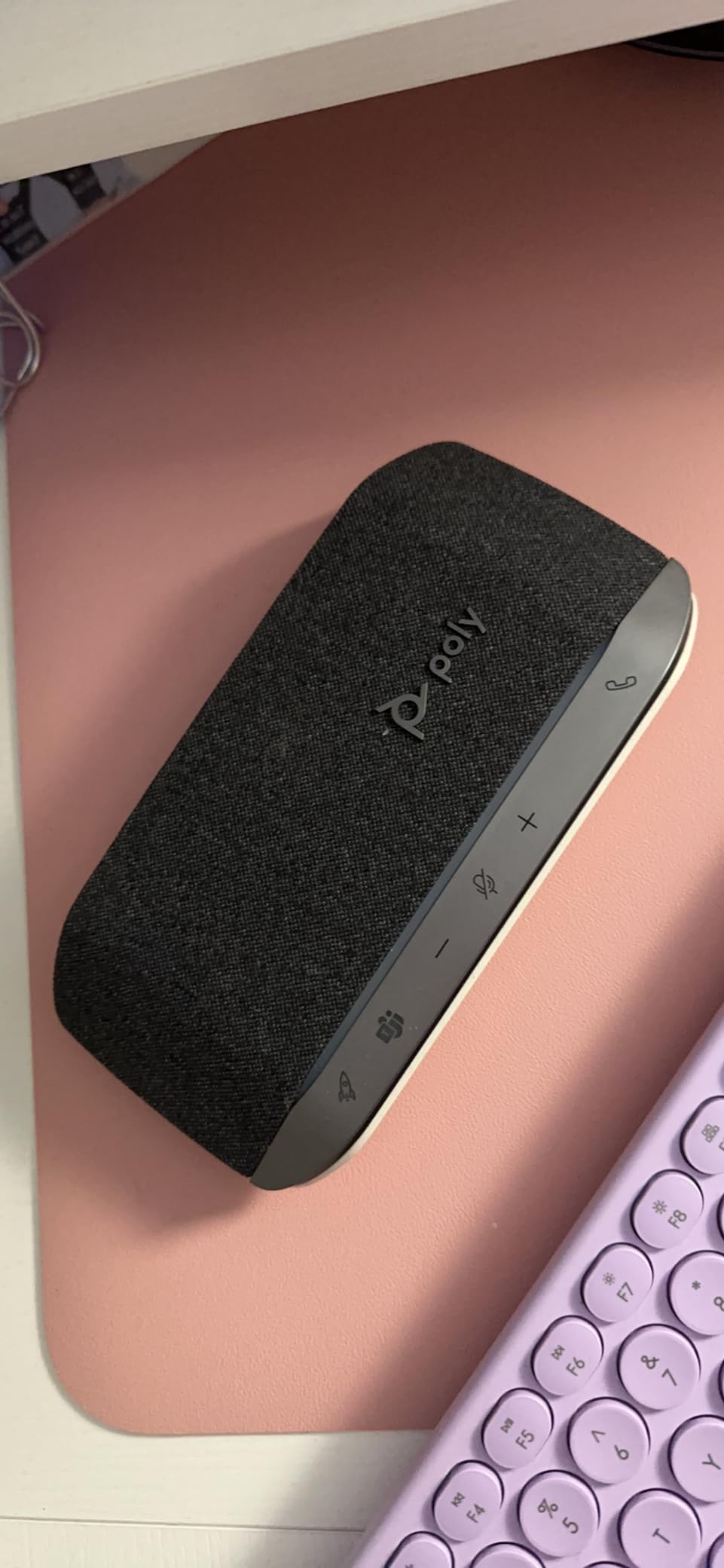 POLY - Sync 20+ USB-A Personal Bluetooth Smart Speakerphone (Plantronics) - Connect to Smartphones via Bluetooth - PC/Mac via BT600 Dongle - Works with Teams (Certified), Zoom & More, Black customer photo 1