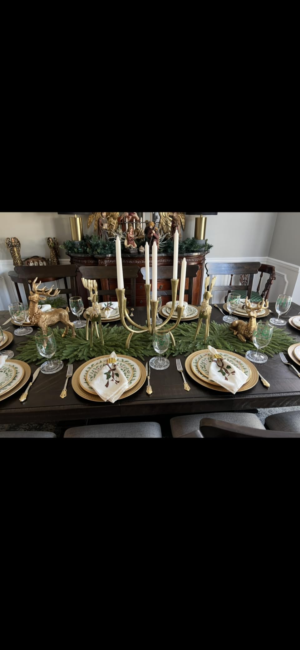Luxury 20-Piece 18/10 Stainless Steel Flatware Set (Gold) | 18/10 Stainless Steel High-End Fine Silverware Set; Service for 4; Brilliant Mirror Finish; Elegant Gold Finish customer photo 2