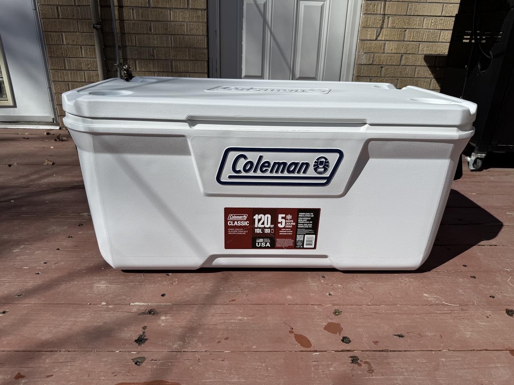 Coleman Marine Cooler with Fully Insulated UV Guard Lid & Body, Keeps Ice for 3+ Days, Great for Boating & Fishing, 52qt/100qt Wheeled/120qt Options customer photo 1
