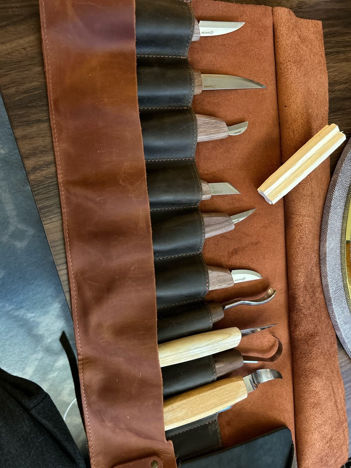 BeaverCraft Deluxe Wood Carving Kit S18X - Wood Carving Knife Set - Spoon Carving Tools Set - Whittling Knives - Woodworking Wood Carving Tools Large Whittling Kit S18X customer photo 2