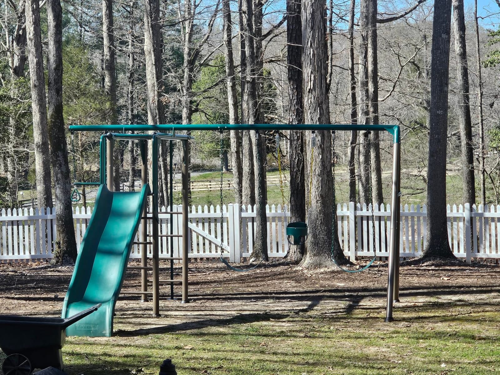 Lifetime 91028 Monkey Bar Adventure Swing Set with 3 Swings, Trapeze Bar, 9-Foot Slide and Fireman's Pole, Earthtone customer photo 2