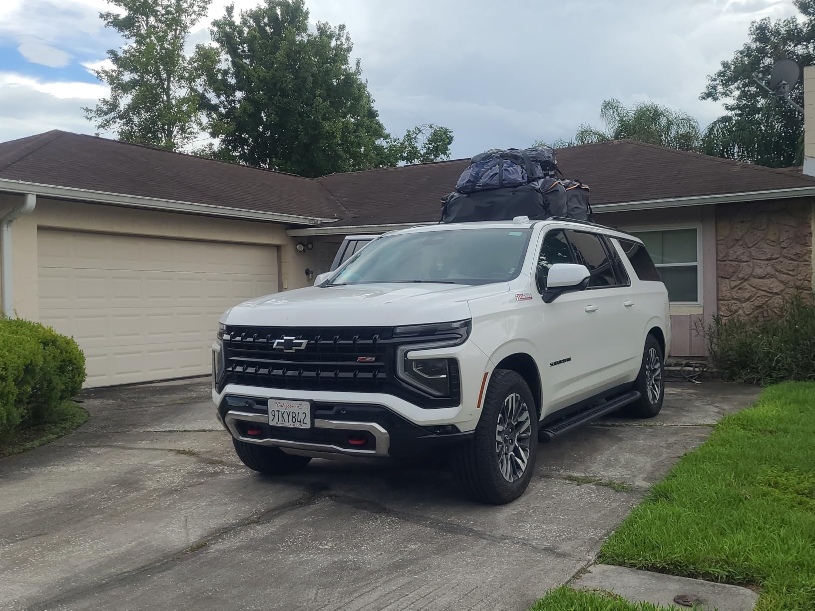 23 Cubic Feet Roof Bag - Military-Grade 840D PVC Waterproof Rooftop Cargo Carrier customer photo 1
