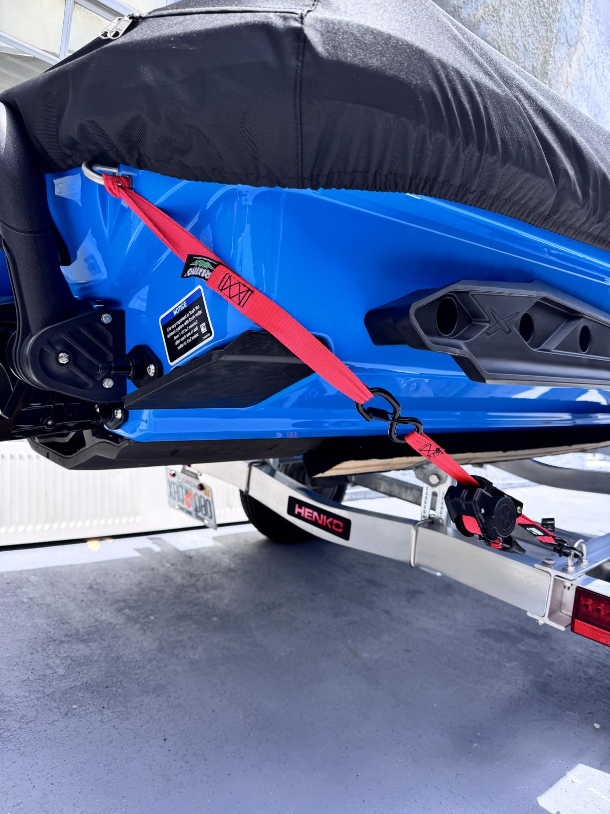 Rhino USA Retractable Ratchet Straps (4-Pack) - 1in x 10ft, Black | 1,209lb Break Strength, Auto Self Retracting Design for Truck, Cargo Trailer, Motorcycle, ATV & UTV Tie Downs customer photo 1