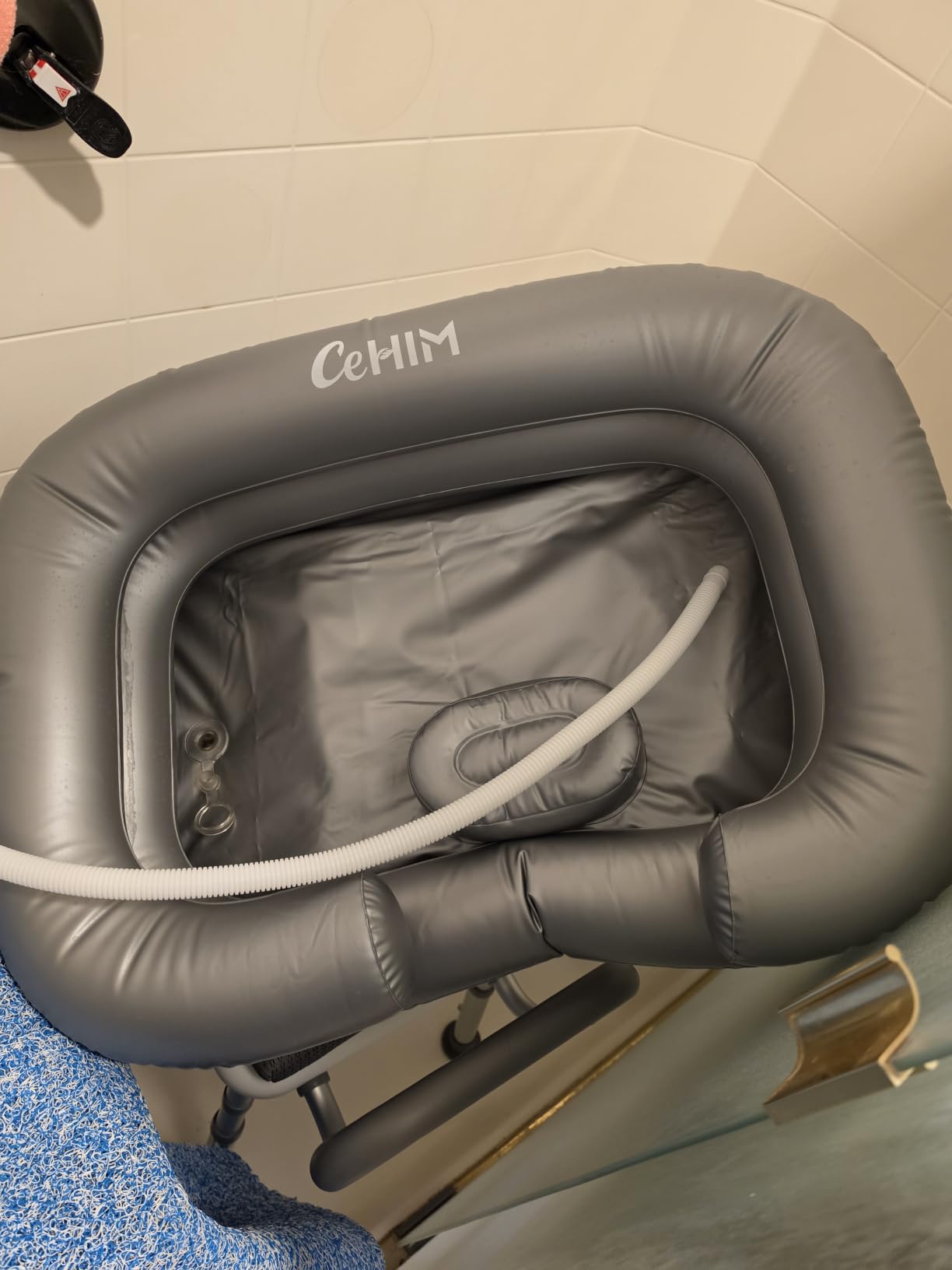 Inflatable Shampoo Basin - Portable Shampoo Bowl, Hair Washing Basin for Bedridden, Disabled, Injured, Hair Wash Tub for Dreadlocks and at Home Sink Washing customer photo 2
