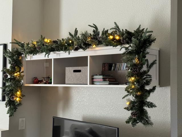 9Ft Pre-lit Christmas Garland with 50 LED Lights Battery Operated, Holiday Decoration Stairs Wall Mantle Door Indoor Outdoor customer photo 2