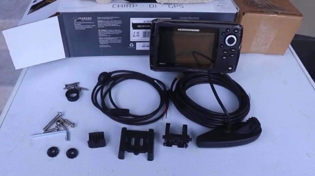 Humminbird 411670-1 Helix 5 Chirp DI GPS G3 Fish Finder customer photo 1