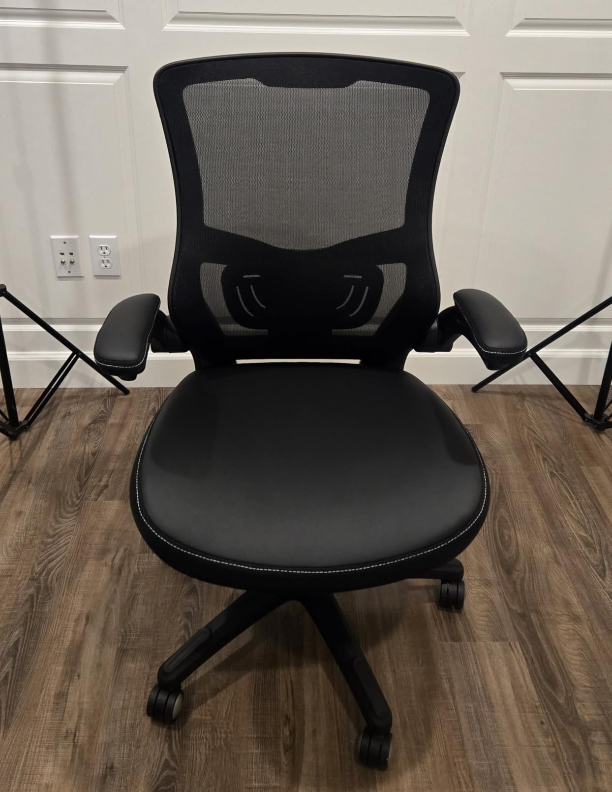 Office Chair Ergonomic Desk Chair, Computer PU Leather Home Office Chair, Swivel Mesh Back Adjustable Lumbar Support Flip-up Arms Executive Task Chair customer photo 1