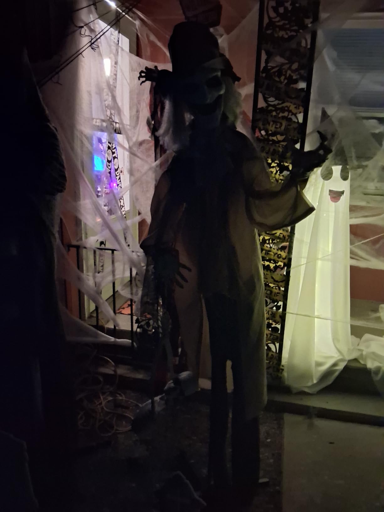 Haunted Hill Farm 5.25-ft. Standing Gravekeeper Animatronic, Indoor or Covered Outdoor Life-Size Halloween Decorations, Halloween Animatronic with Red LED Eyes and Sound Effects, Battery-Operated customer photo 2