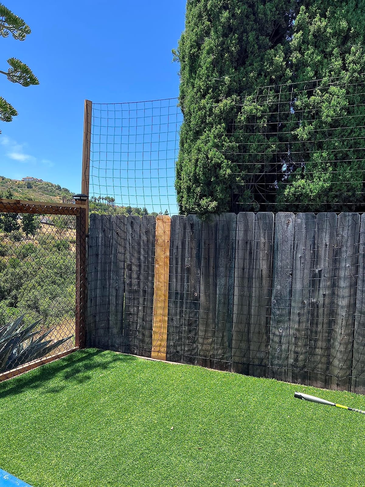 Soccer Backstop Net, High Impact Barrier Net, Nylon Practice Sports Netting 10x20ft/10x30ft/10x40ft (Installation Rope Included) customer photo 1