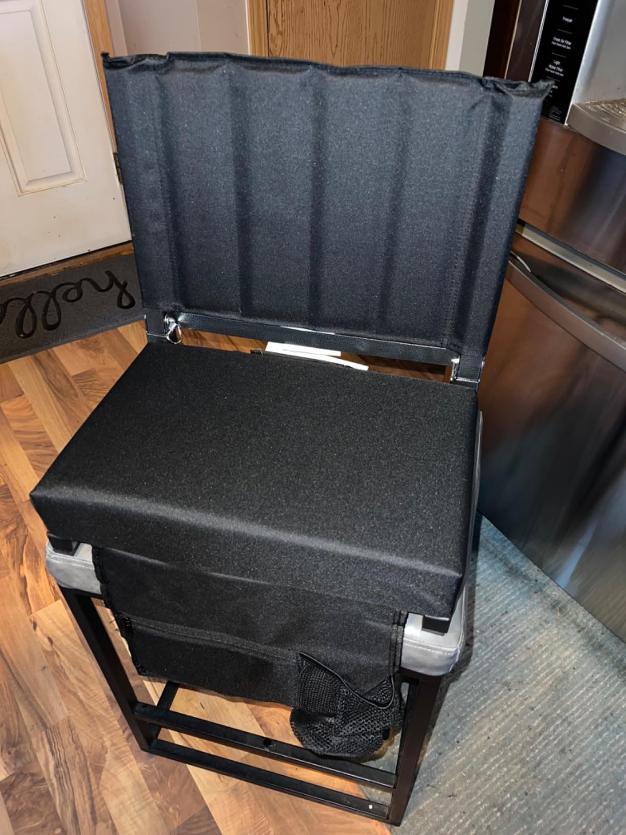 Stadium Seats with Back Support for Bleachers Game Day, Sports & Camping | 2.8