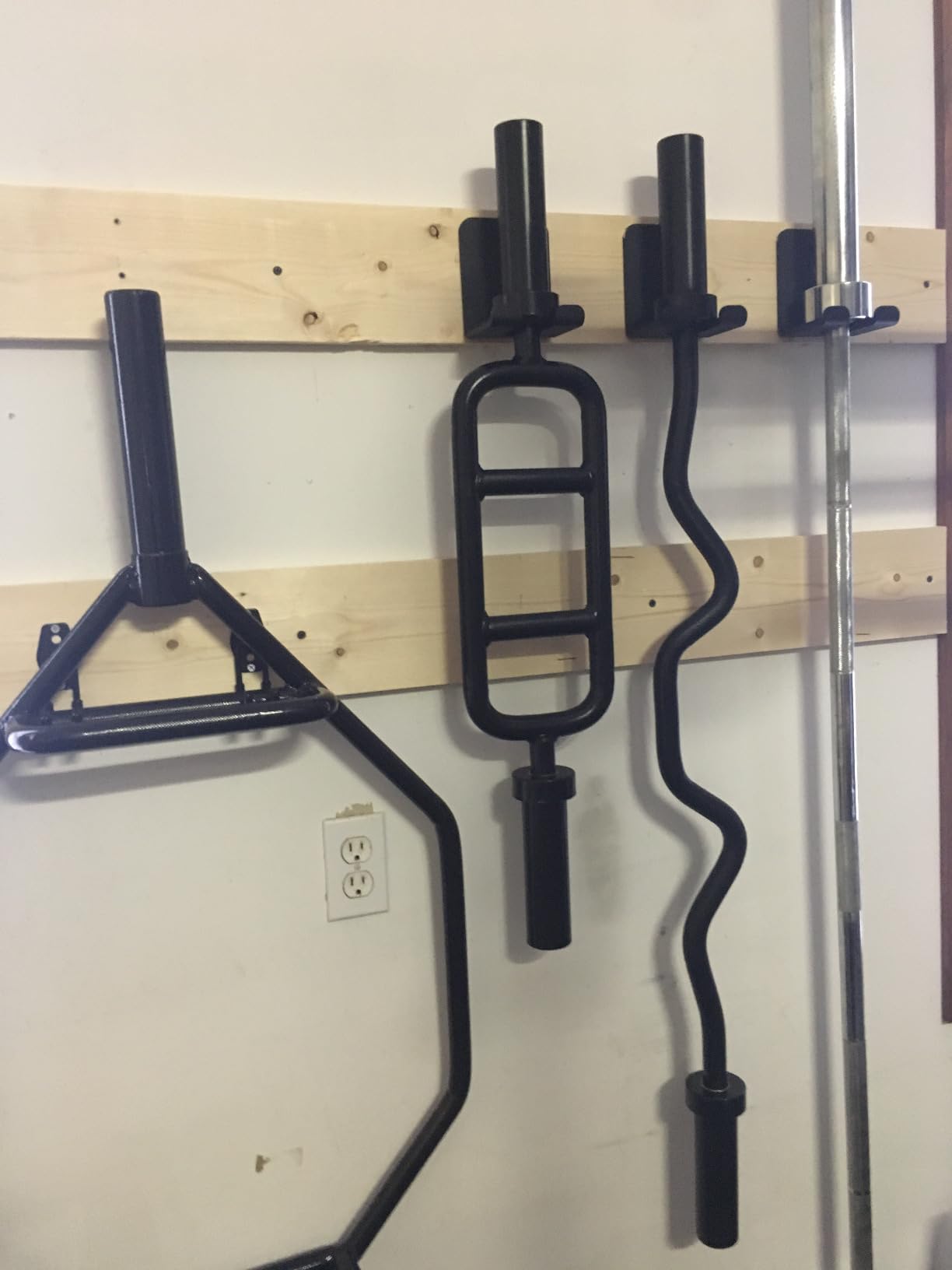 Barbell Rack Barbell Holder Wall Mount Barbell Storage Holder Olympic Bar Hanger for Home, Commercial, Garage Gym customer photo 1