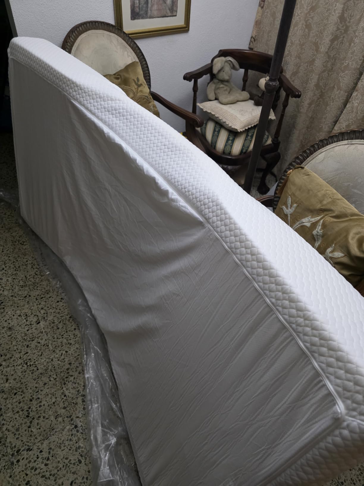 FDW | 8 Inch Queen Mattress | Medium Firm | Gel Memory Foam | White | Dual Construction | Pressure Relief, Cooling Foam, Removable and Washable Cover | Bed in a Box, CertiPUR-US Certified customer photo 1