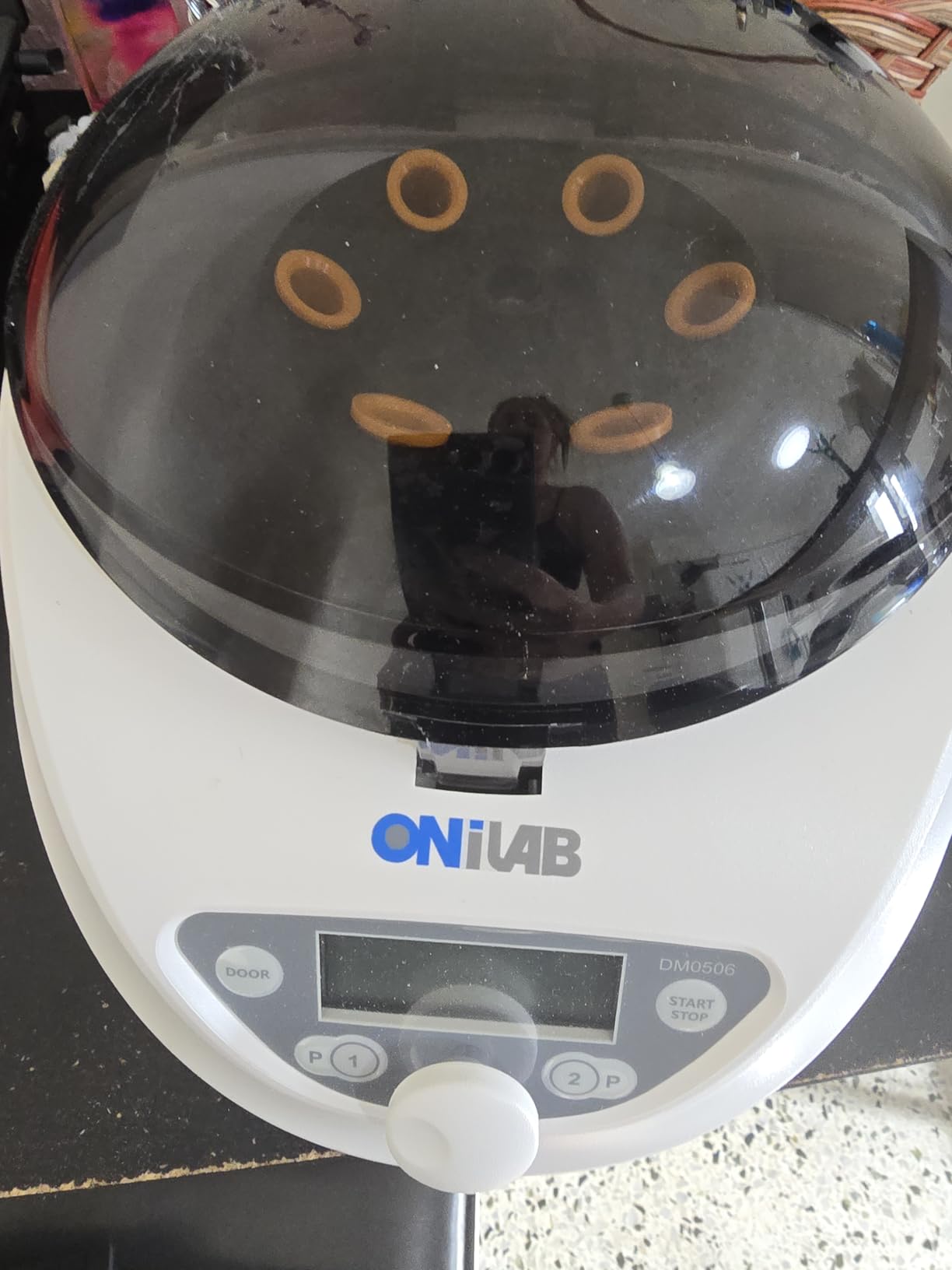 ONiLAB Lab PRP Centrifuge, 6X15ml/10ml/7ml/1.5-5ml, 300-5000RPM, Max 2600×g | LCD Digital Desktop Centrifuge, 30sec-99min Timer, Two Quick Start Programs for Efficient PRP Separation customer photo 1