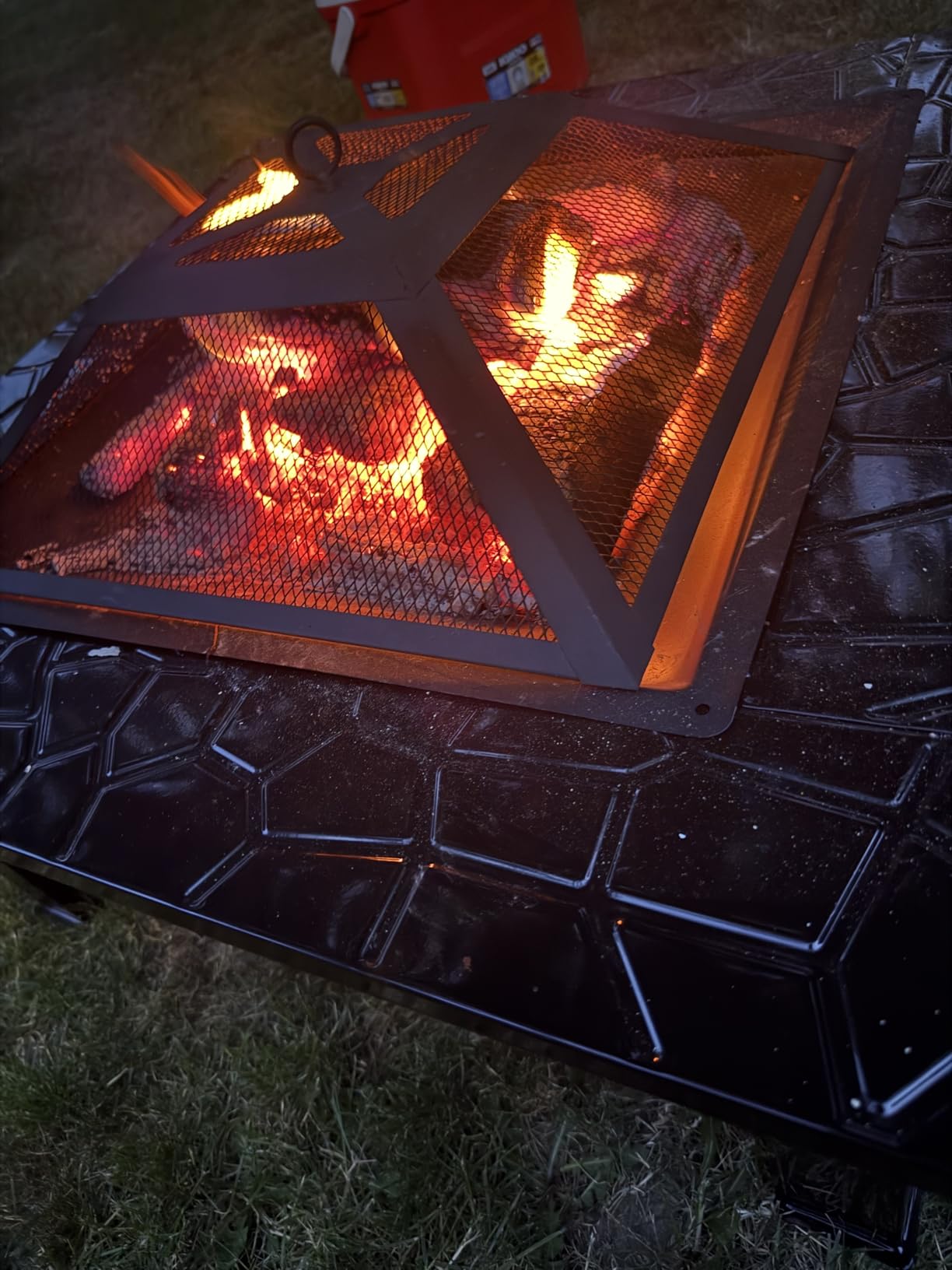 Devoko Outdoor Fire Pit, 32 Inch Firepit Table Metal Outdoor Fireplaces | with Waterproof Cover for Outside Patio Camping (Black) customer photo 2