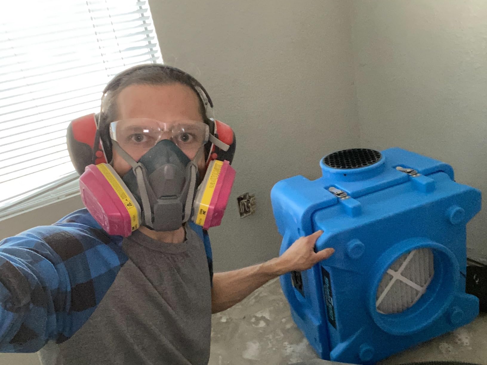 CADPXS Shield-550 Air Scrubber 550 CFM for Interior Renovation, Grey | 3-Stage Filtration Commercial HEPA Filter 10-Year Warranty for Construction Dust Fire Disaster Restoration Equipment customer photo 2