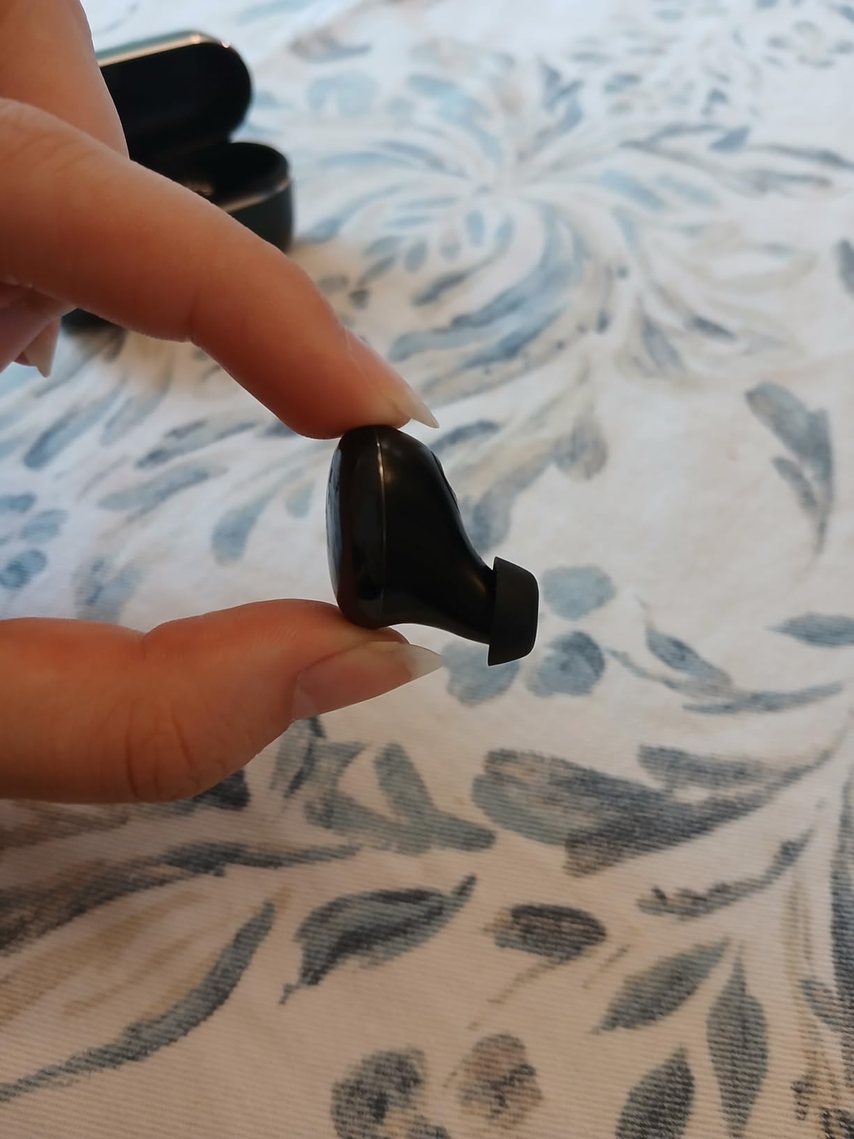 Back Bay Audio Mini Wireless Earbuds for Small Ears, Award-Winning Sound | Sweatproof Bluetooth Earbuds, Deep Bass, Tech Fitness Gifts for Men, Comfortable Bluetooth Ear Buds for Women customer photo 1