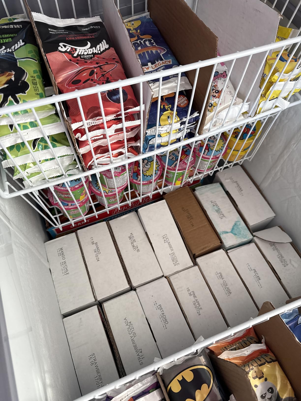 KoolMore MCF-16C Commercial Ice Cream Freezer Display Case, 16 Cu. Ft, White customer photo 1