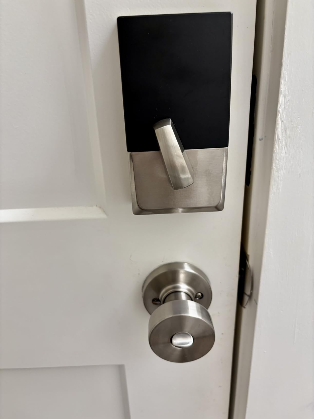 Schlage Encode Plus Smart WiFi Deadbolt Lock, Tap to Unlock, Satin Nickel | Apple Watch unlock, Apple Home, Alexa & Airbnb compatible customer photo 1