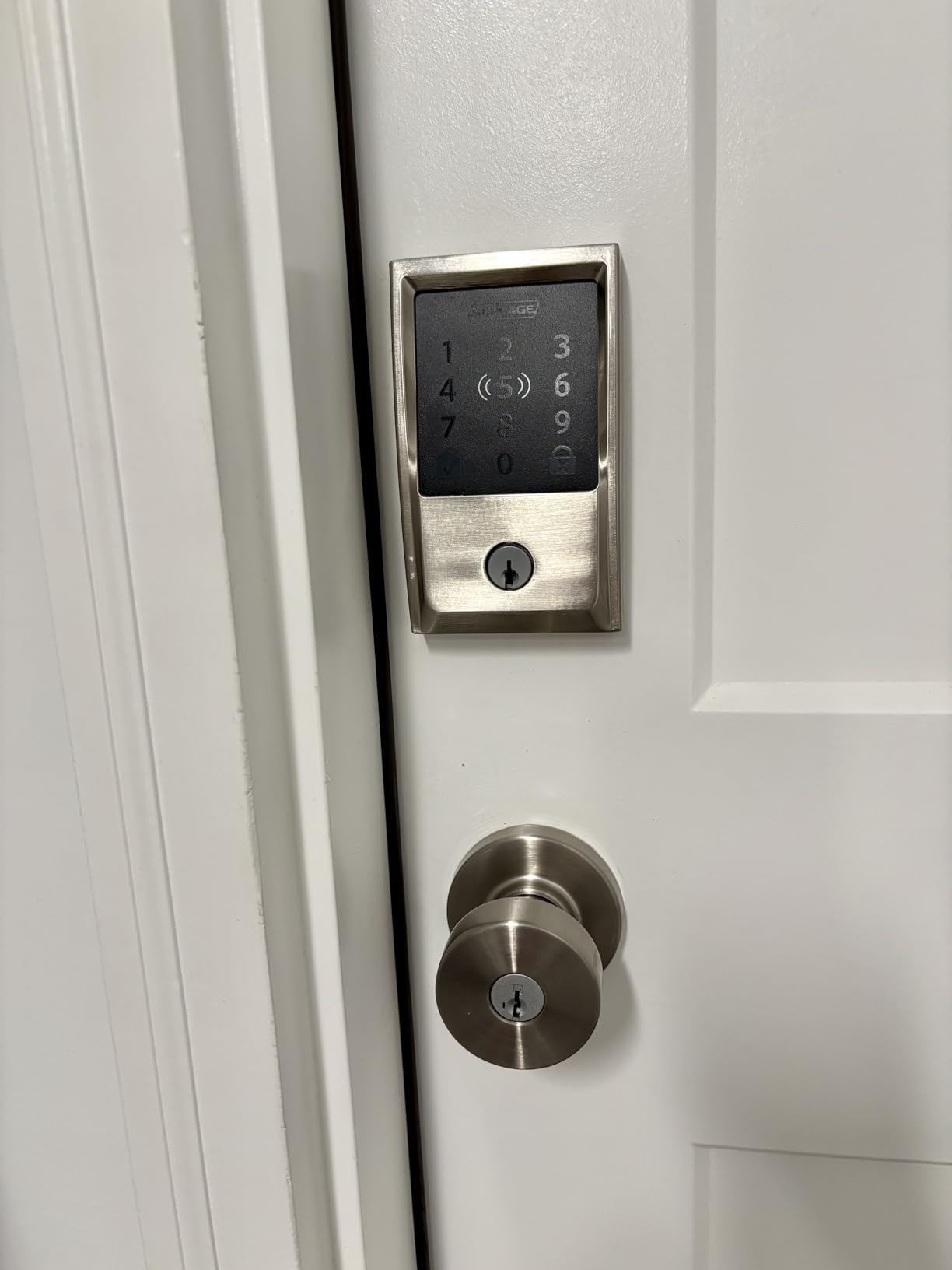 Schlage Encode Plus Smart WiFi Deadbolt Lock, Tap to Unlock, Satin Nickel | Apple Watch unlock, Apple Home, Alexa & Airbnb compatible customer photo 2