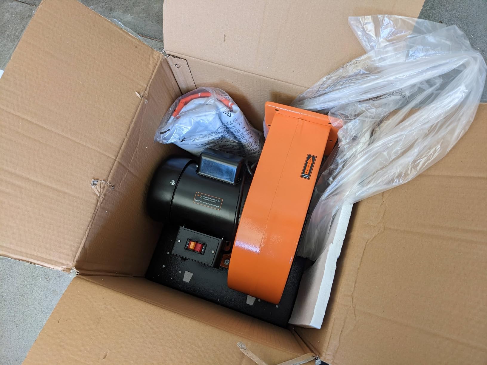 WEN DC3474 Woodworking Dust Collector, 7.4-Amp Induction Motor with 15-Gallon Bag, Mobile Base, and Optional Wall Mount customer photo 1