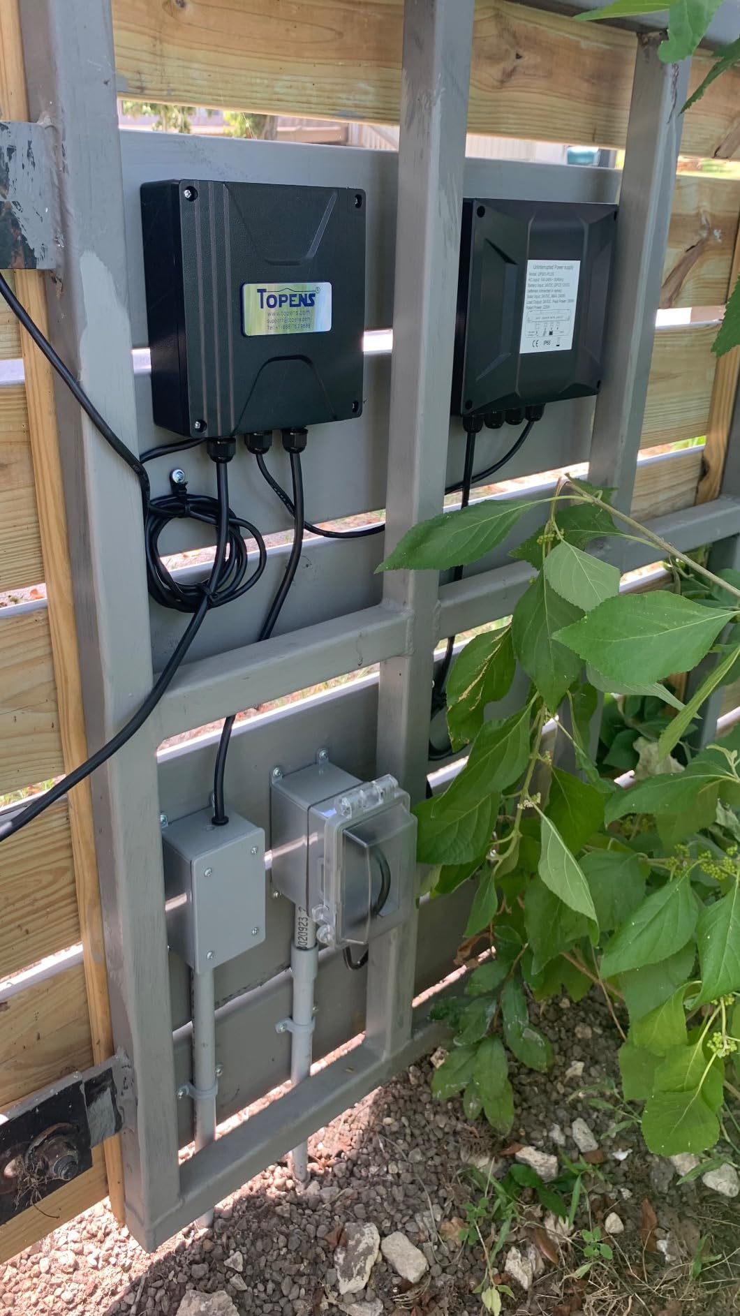 TOPENS JY9132 Automatic Gate Opener for Super Heavy Duty Dual Swing Gates Up to 20ft per Arm, Commercial Double Swing Gate Operator AC Powered with Remote Control Kit Solar Compatible customer photo 1