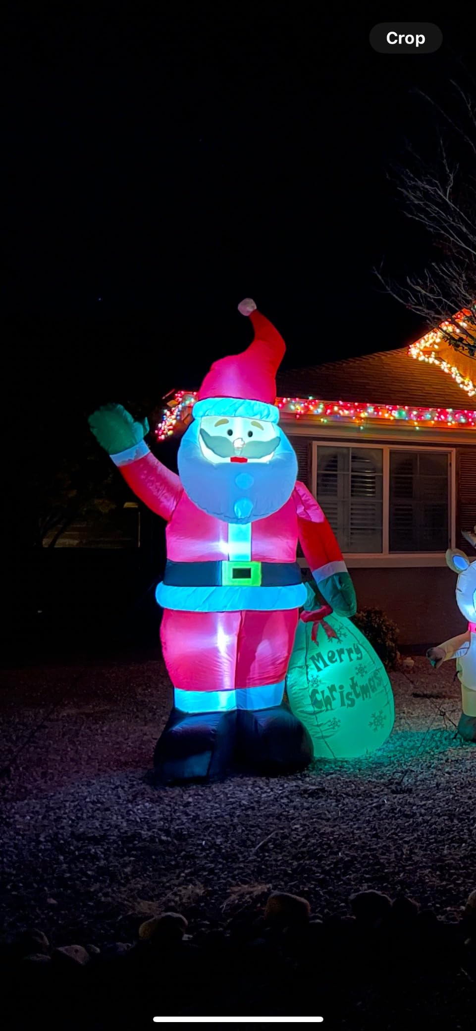 8 FT Christmas Inflatable Santa Claus Outdoor Decoration for Yard, Blow up Santa Decor with Big Gift Bag, Built-in LED Lights for Garden Patio Lawn Home Indoor Winter Holiday Party, IP44 Weatherproof customer photo 1